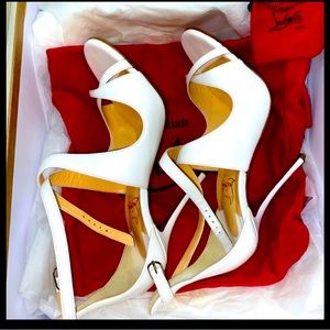 Christian Louboutin
Malefissima
Size:39.5